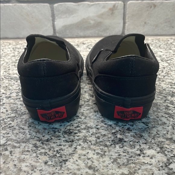 Vans Classic Black Slip-On Shoes - Picture 3 of 4